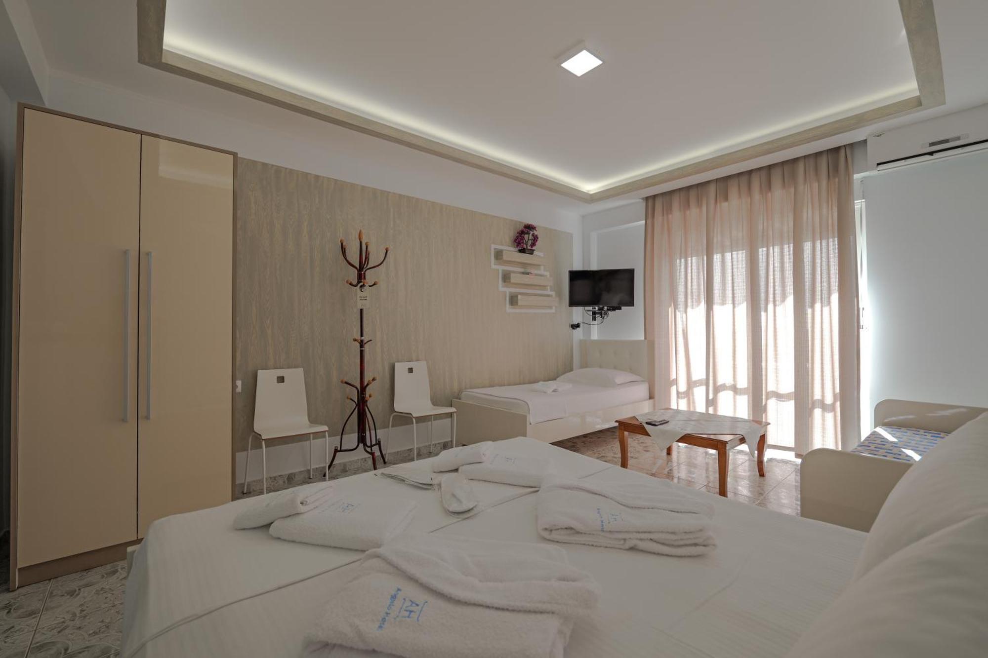Hotel Angjelo Borsh Esterno foto