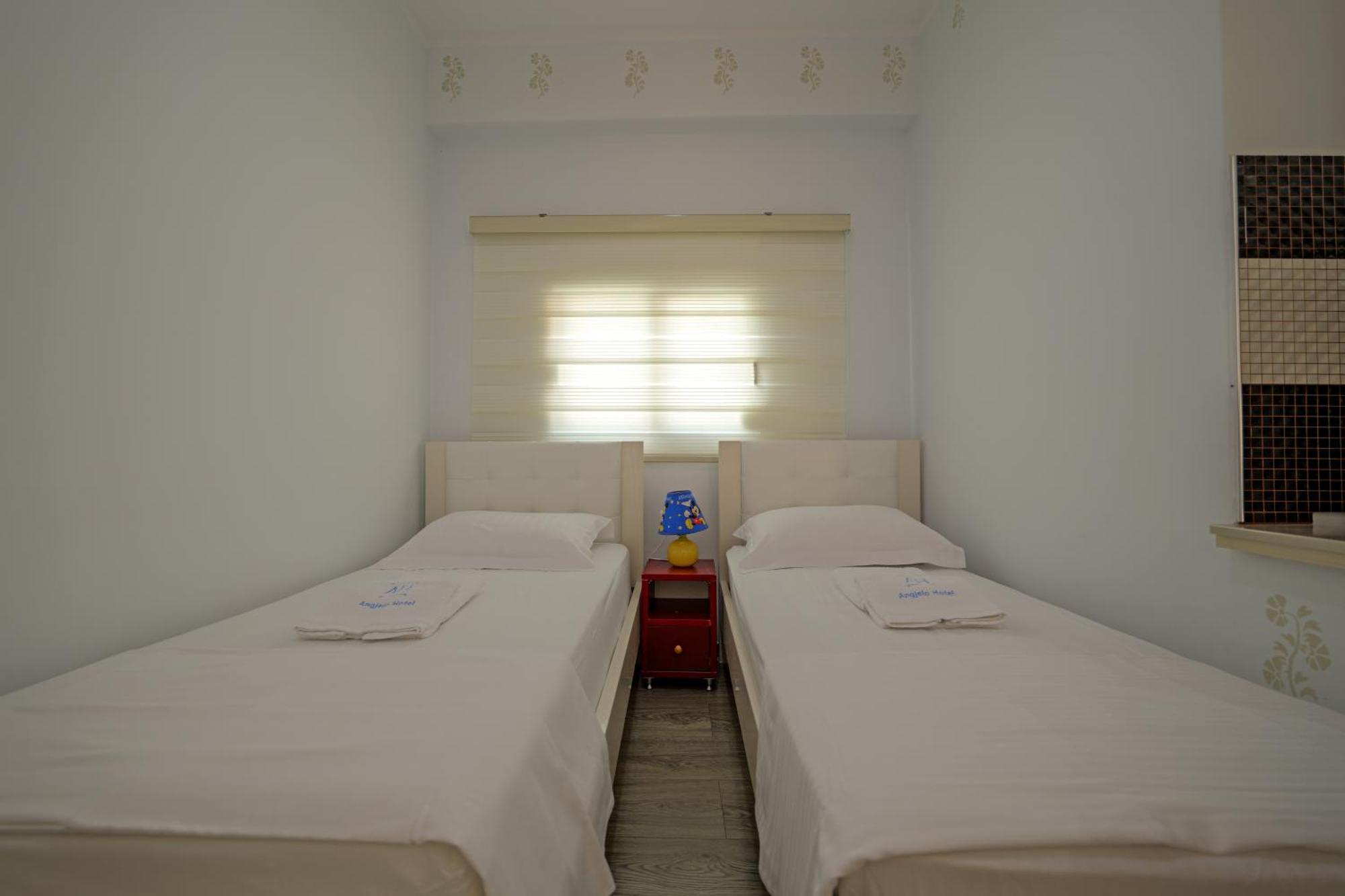 Hotel Angjelo Borsh Esterno foto